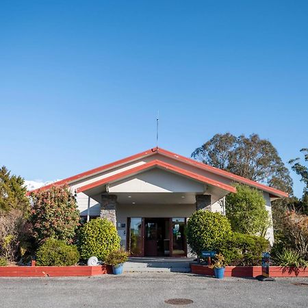 Franz Josef Top 10 Holiday Park Exterior photo